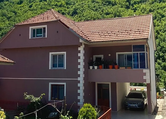 Selami Pensión Peshkopi